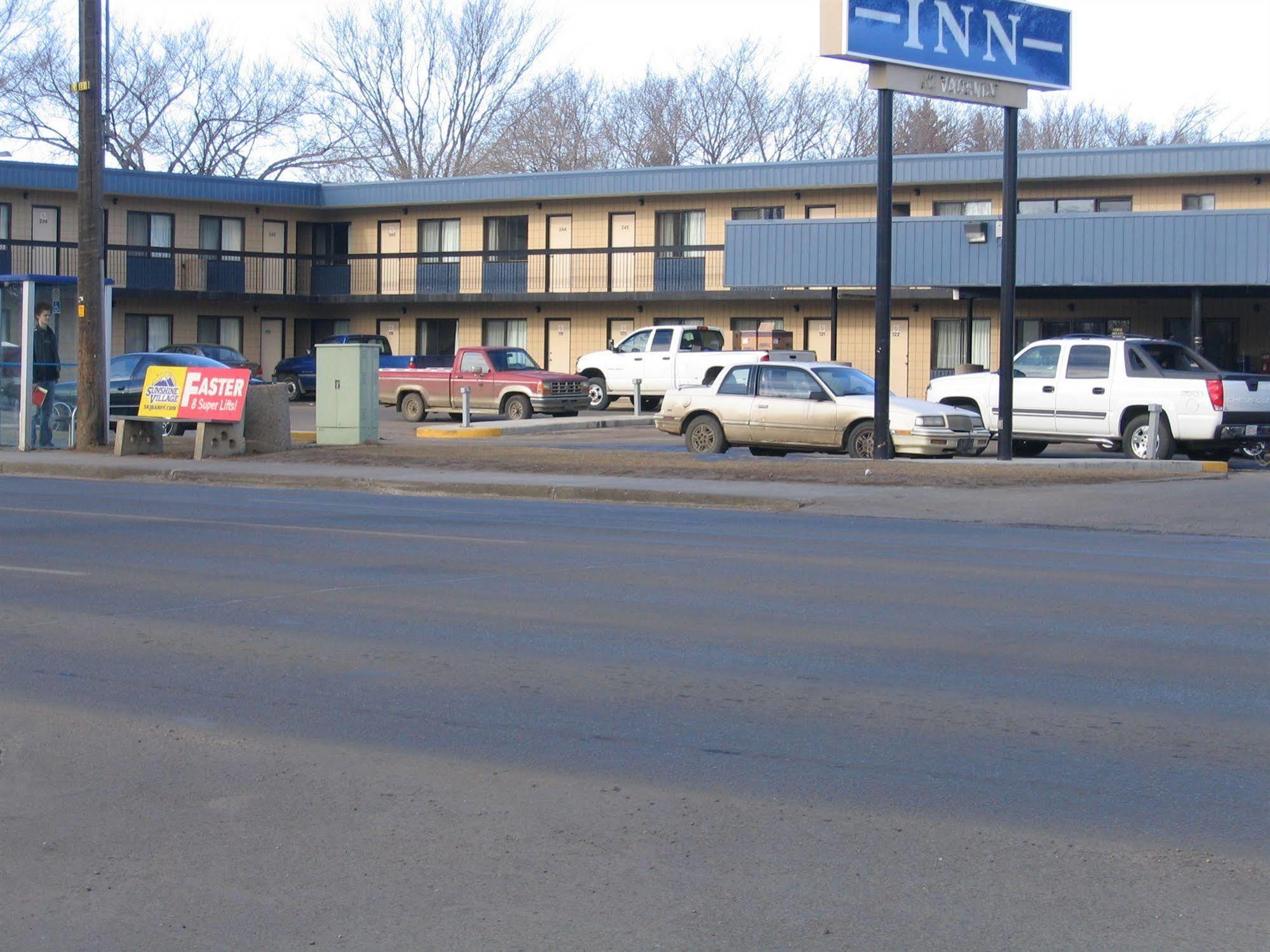 Eastglen Inn Edmonton Exterior photo